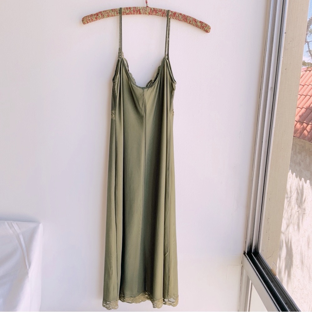 Laundry by Shelli Segal lined tulle and lace midi dress - Picture 5 of 12